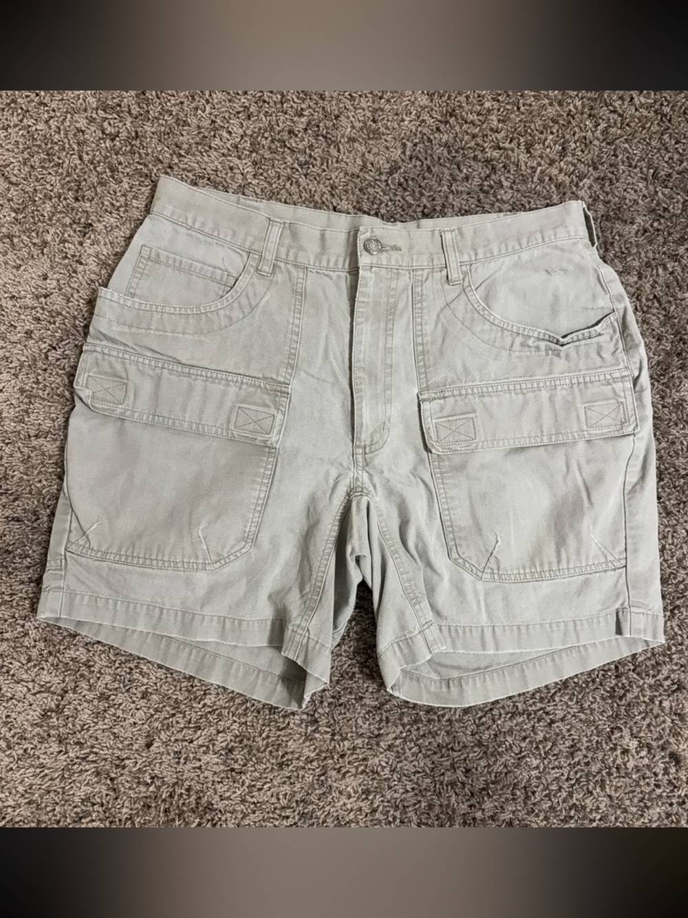 Vintage Beige REI Cargo Shorts